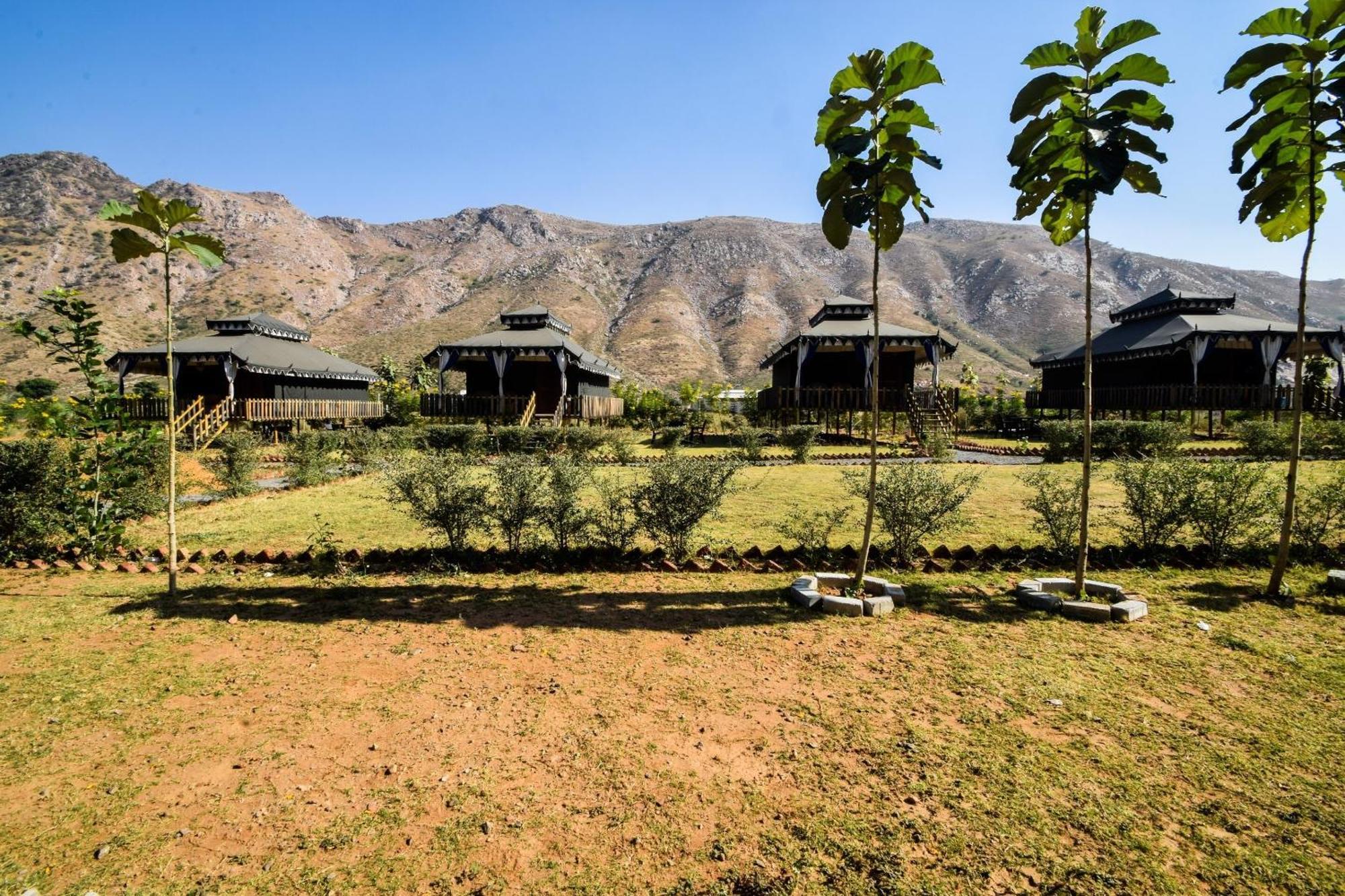 Hotel O Green Valley Resort Pushkar Exteriör bild