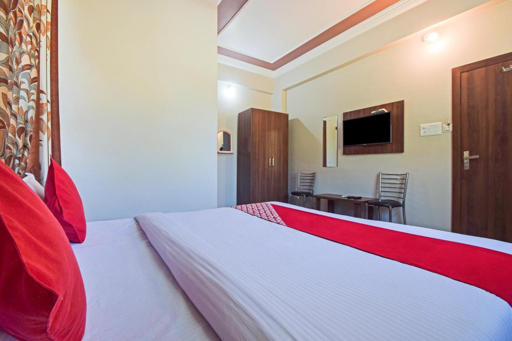 Hotel O Green Valley Resort Pushkar Exteriör bild