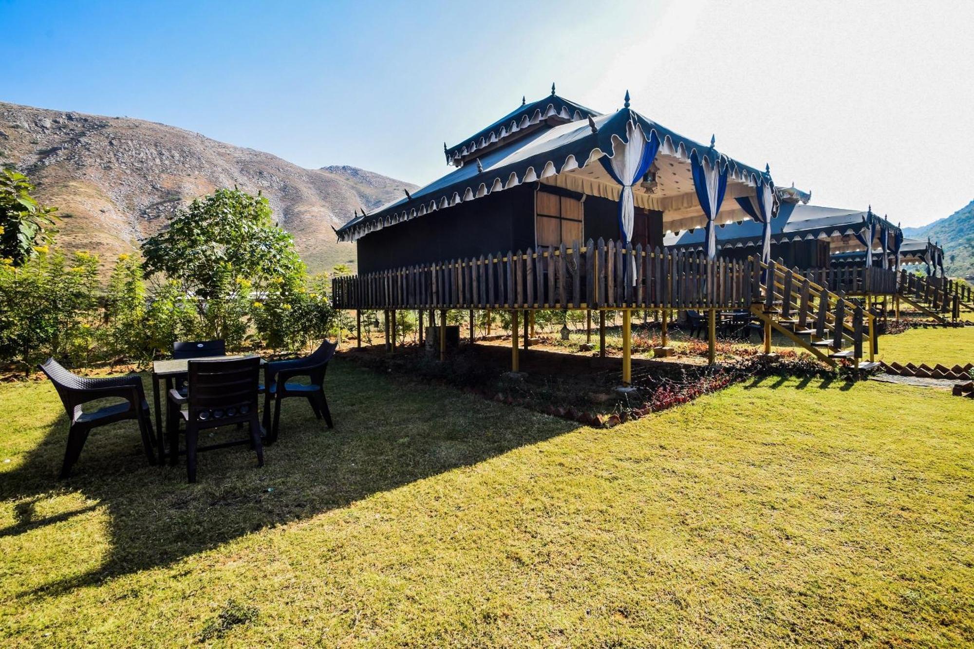 Hotel O Green Valley Resort Pushkar Exteriör bild